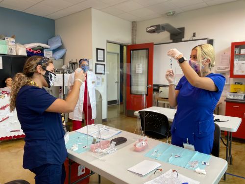 GCA Medical Students In Lab